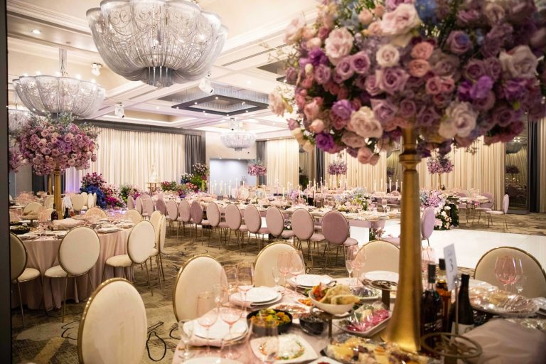 Elegance on a budget for your ballroom night