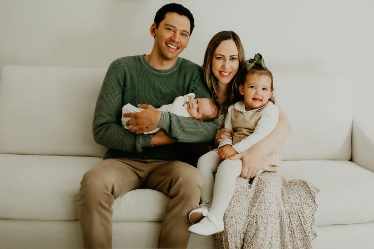 Capturing mom moments with a caring SF photographer