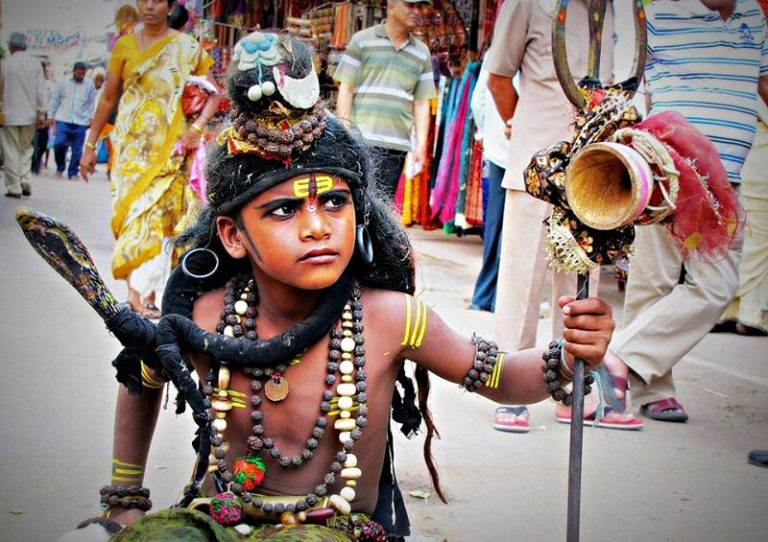 Discovering India on a 15-day budget circuit