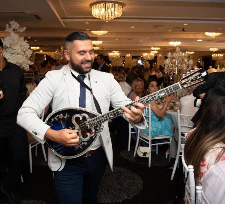 Captivating Bouzouki Music for Your Melbourne Event Captivating Bouzouki Music for Your Melbourne Event