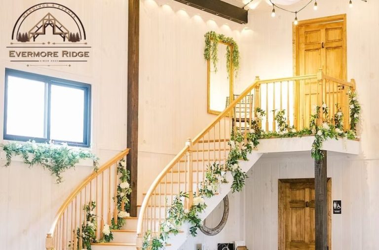 Discover a picturesque wedding setting in an intimate town