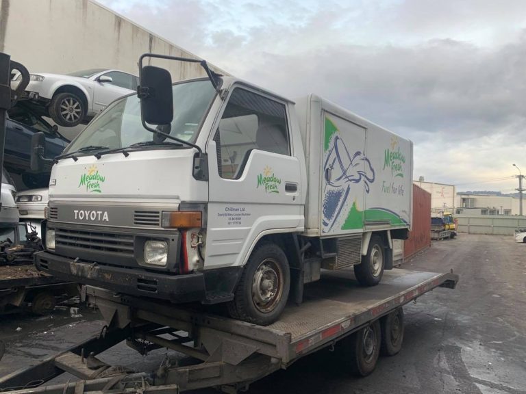 Reliable Vehicle Wrecking Services in Invercargill