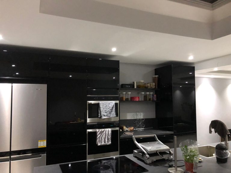 Expert Wood Finishing and Carpentry in London Expert Wood Finishing and Carpentry in London