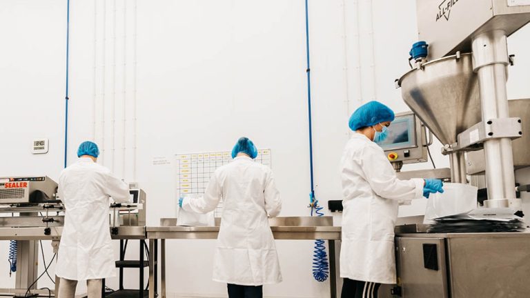 Choosing a Trusted Partner for Your Supplement Production